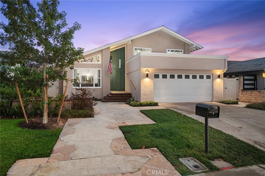 25182 Stockport, Laguna Hills, CA 92653