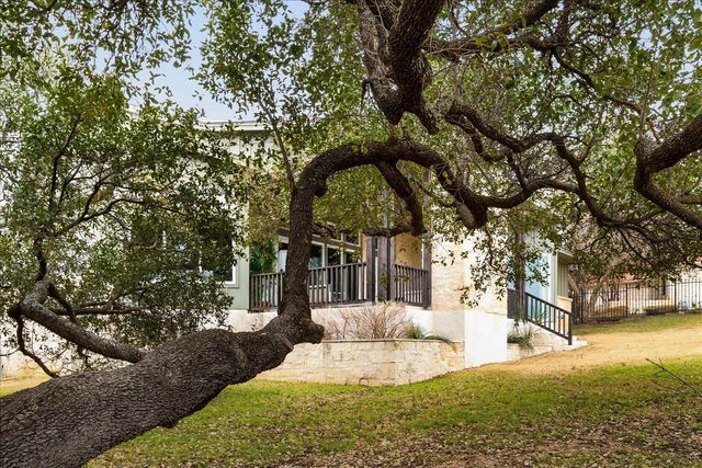 103 Stillwater, Horseshoe Bay, TX 78657