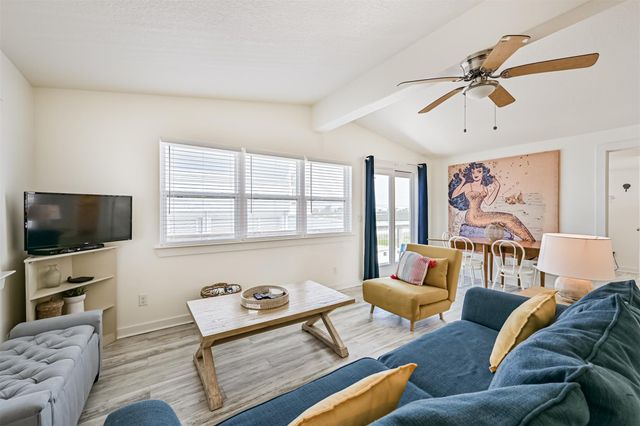 3806 Concho Key, Galveston, TX 77554