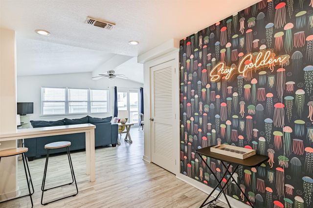 3806 Concho Key, Galveston, TX 77554