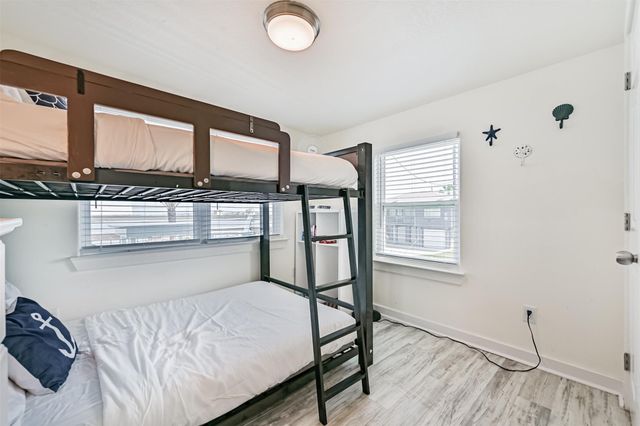 3806 Concho Key, Galveston, TX 77554