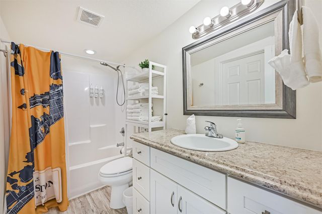 3806 Concho Key, Galveston, TX 77554