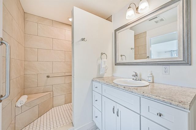 3806 Concho Key, Galveston, TX 77554