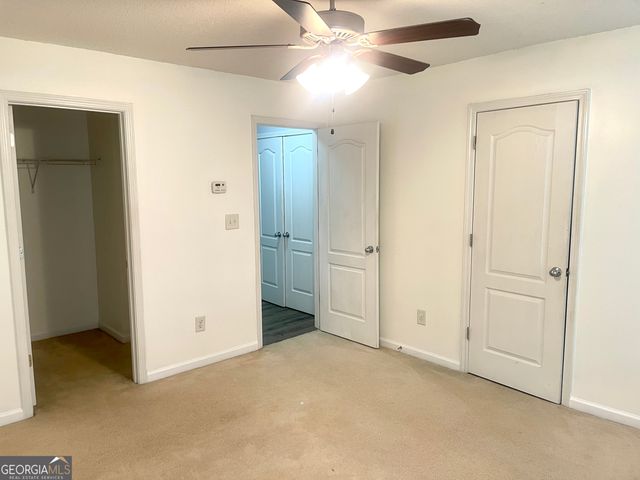 101 Prattling Court, South Fulton, GA 30349