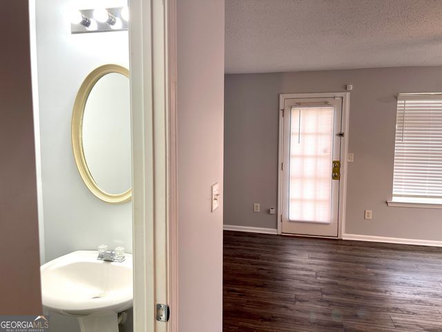 101 Prattling Court, South Fulton, GA 30349