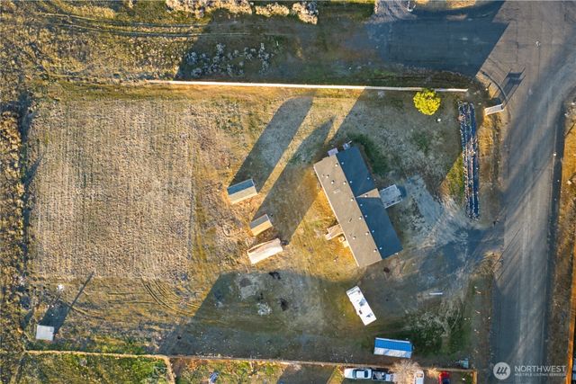 4112 Road E.9 NE, Moses Lake, WA 98837