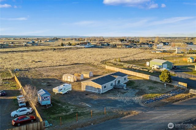 4112 Road E.9 NE, Moses Lake, WA 98837