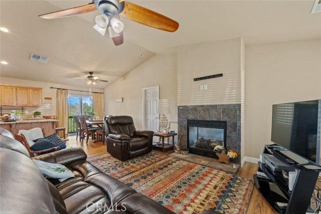 86 Greenbank Avenue, Oroville, CA 95966