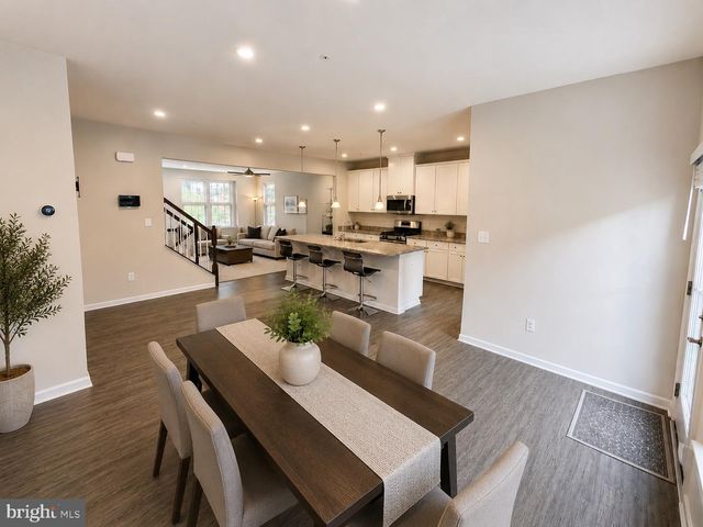 10047 DORSEY LN, Lanham, MD 20706