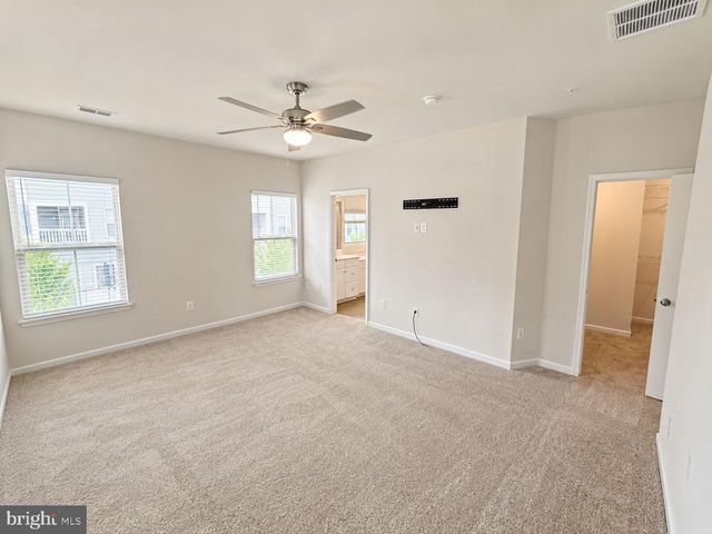 10047 DORSEY LN, Lanham, MD 20706