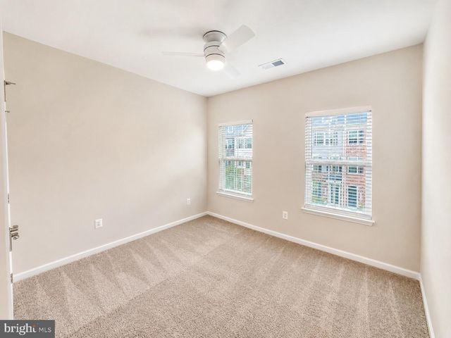 10047 DORSEY LN, Lanham, MD 20706