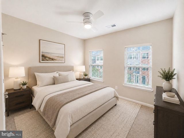 10047 DORSEY LN, Lanham, MD 20706