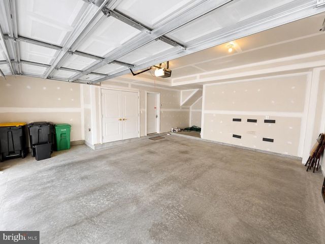 10047 DORSEY LN, Lanham, MD 20706
