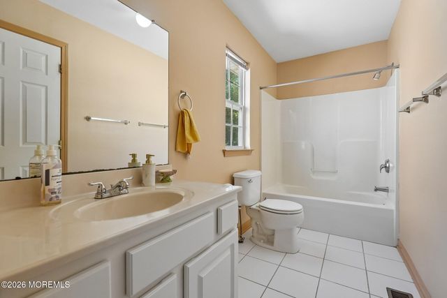 228-2 N 5th Avenue 2, Long Branch, NJ 07740
