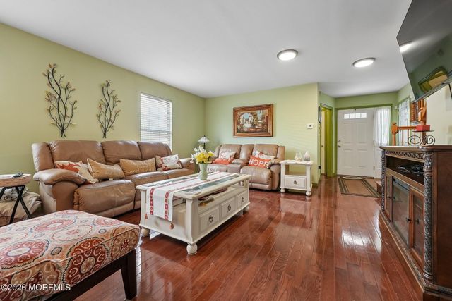 228-2 N 5th Avenue 2, Long Branch, NJ 07740