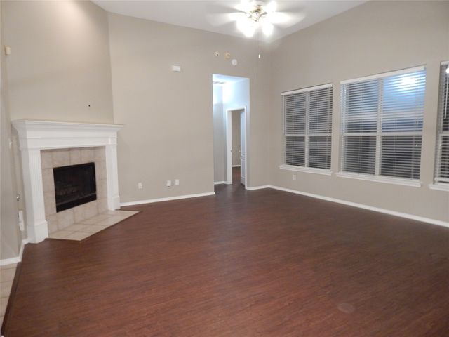 4836 Gloucester Drive, Grand Prairie, TX 75052