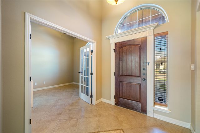 3610 Silver Lake Ct, Robstown, TX 78380