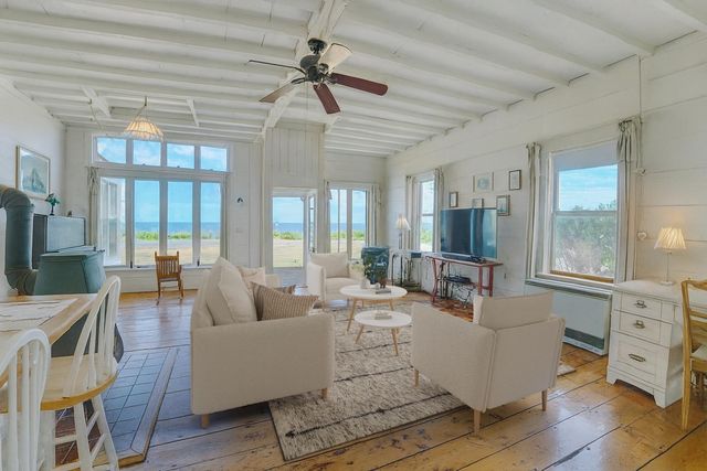 1 South Road, Rye, NH 03870