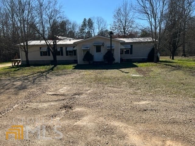4455, 4577 Seymour Road