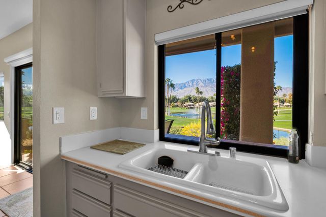 29017 W Natoma Drive, Cathedral City, CA 92234