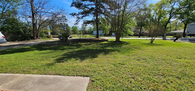 26311 Maplewood Drive, Spring, TX 77386