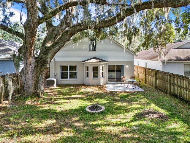 15122 DEER MEADOW DRIVE, Lutz, FL 33559