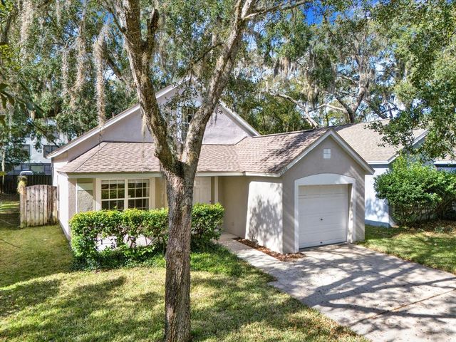 15122 DEER MEADOW DRIVE, Lutz, FL 33559