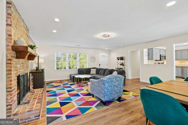 2292 Twiggs Cove NW, Kennesaw, GA 30152