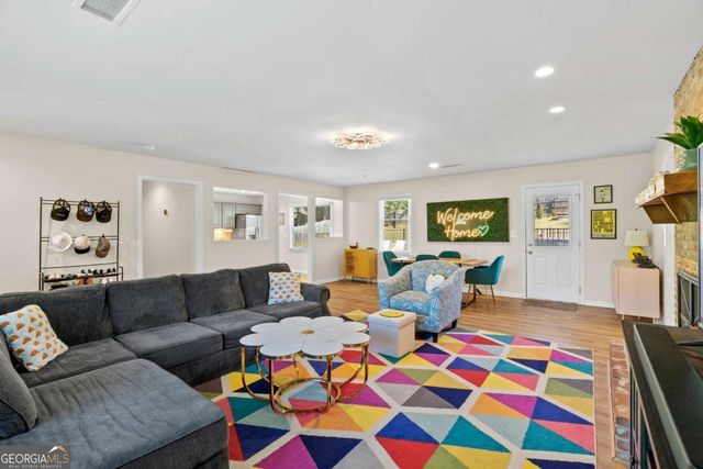 2292 Twiggs Cove NW, Kennesaw, GA 30152