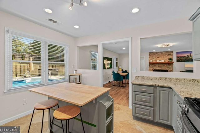 2292 Twiggs Cove NW, Kennesaw, GA 30152