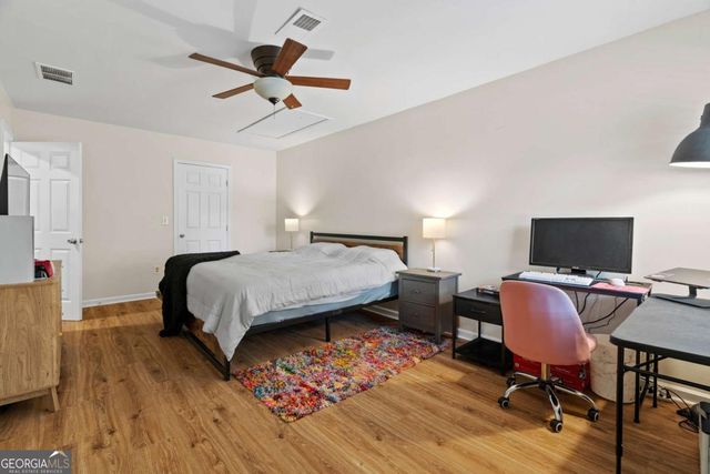 2292 Twiggs Cove NW, Kennesaw, GA 30152