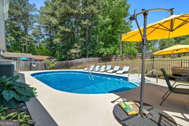 2292 Twiggs Cove NW, Kennesaw, GA 30152
