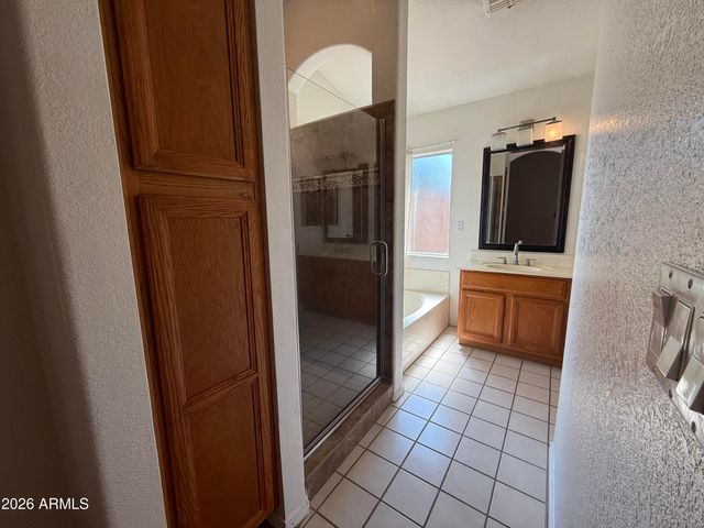 4855 W Buffalo Street, Chandler, AZ 85226