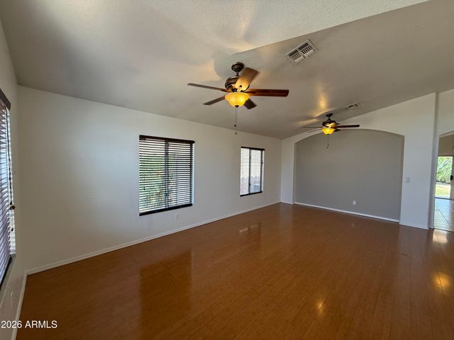 4855 W Buffalo Street, Chandler, AZ 85226