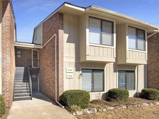2064 Powers Ferry SE Trace, Marietta, GA 30067