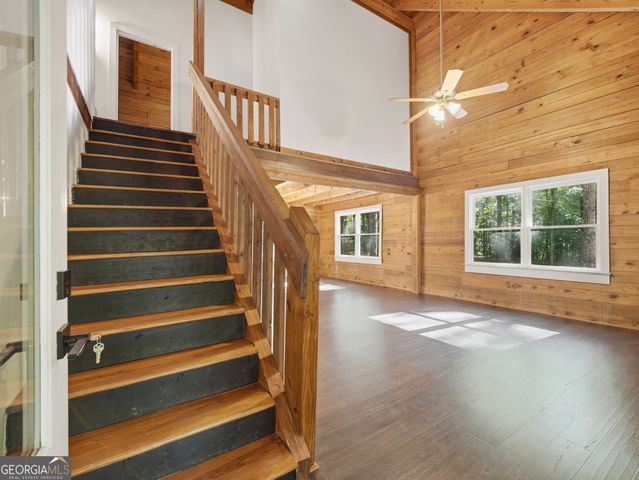 437 Twin Lakes Drive, Canton, GA 30115