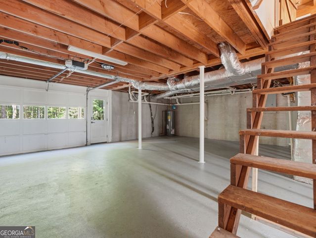 437 Twin Lakes Drive, Canton, GA 30115