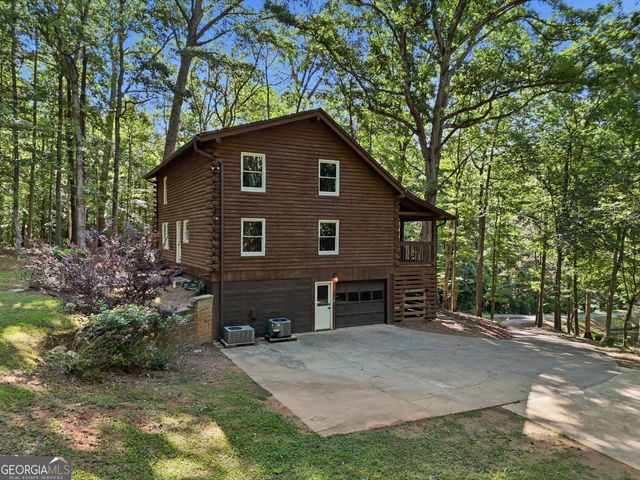 437 Twin Lakes Drive, Canton, GA 30115
