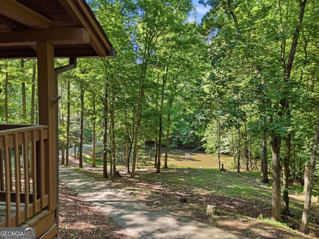437 Twin Lakes Drive, Canton, GA 30115