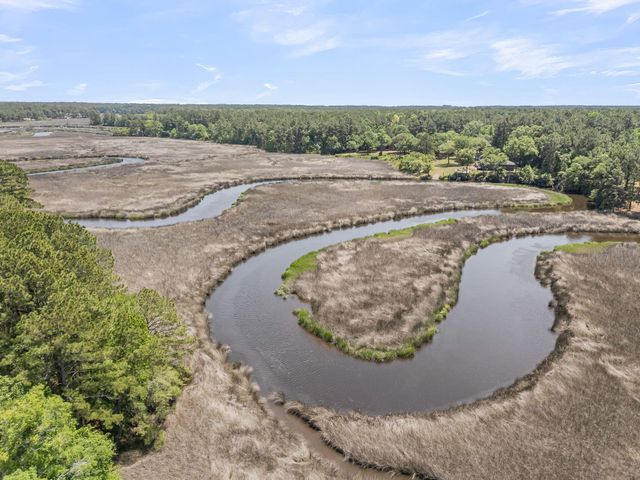 1150 Theodore Brunson Road, Awendaw, SC 29429