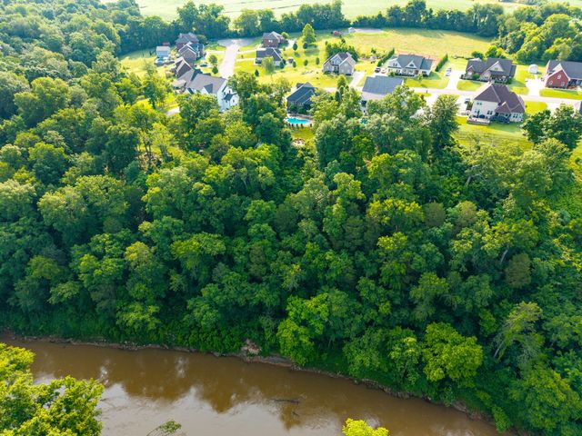 982 Red Bluff Way, Adams, TN 37010