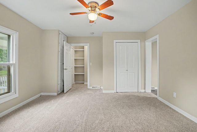 2350 Farnam Street, Davenport, IA 52803