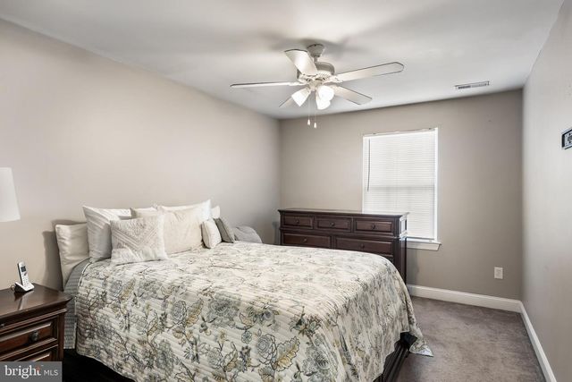 208 CHESTNUT ST, Mount Holly, NJ 08060