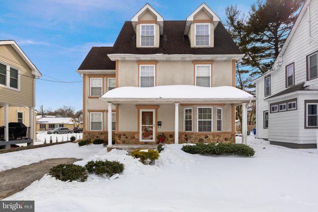 208 CHESTNUT ST, Mount Holly, NJ 08060