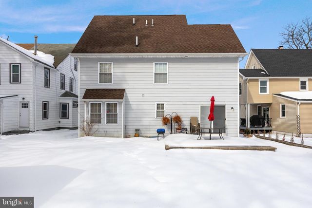 208 CHESTNUT ST, Mount Holly, NJ 08060