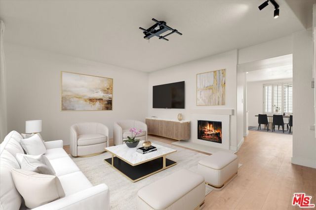 621 California Avenue 2, Santa Monica, CA 90403