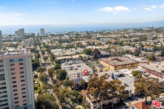 621 California Avenue 2, Santa Monica, CA 90403