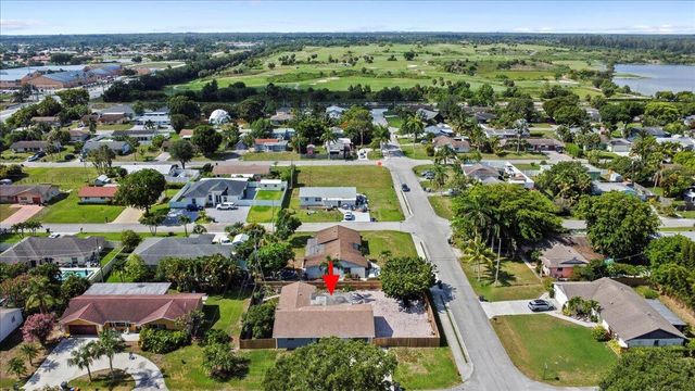 9110 Banquet Way, Lake Worth, FL 33467