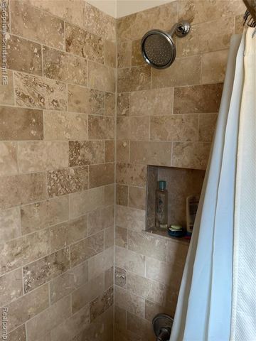 2381 Princeton Road, Berkley, MI 48072