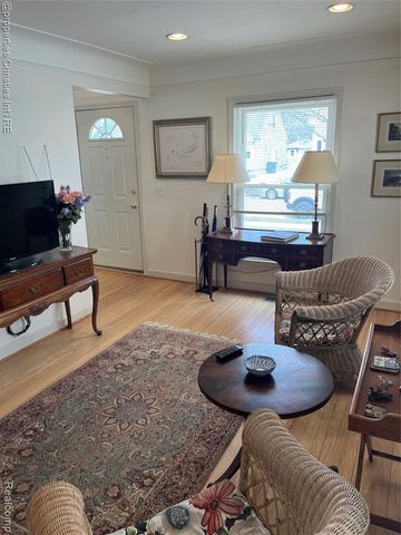 2381 Princeton Road, Berkley, MI 48072